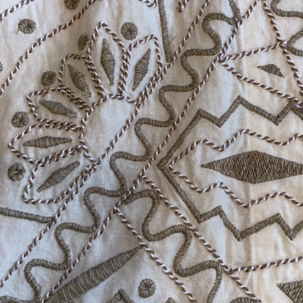 Coldwater Creek NWT Embroidered All Over Jacket Scalloped Edge Tan White… - Picture 5 of 14